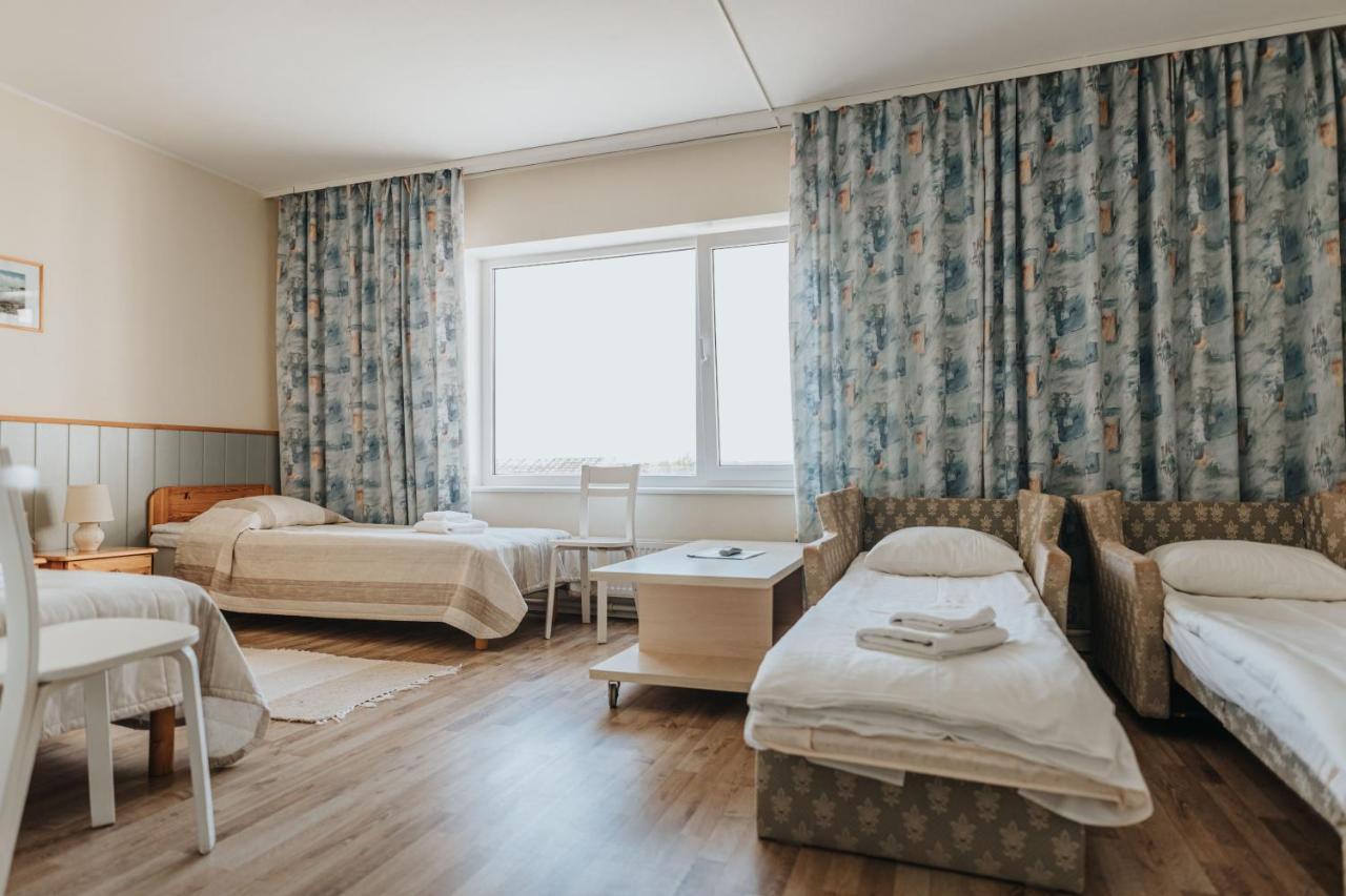 Staadioni Hotel Курессааре Экстерьер фото