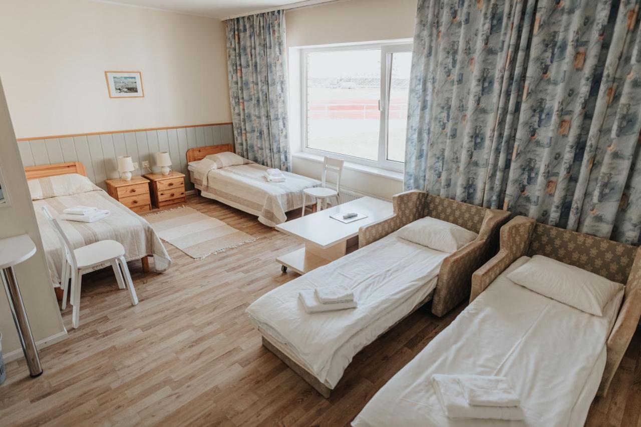 Staadioni Hotel Курессааре Экстерьер фото