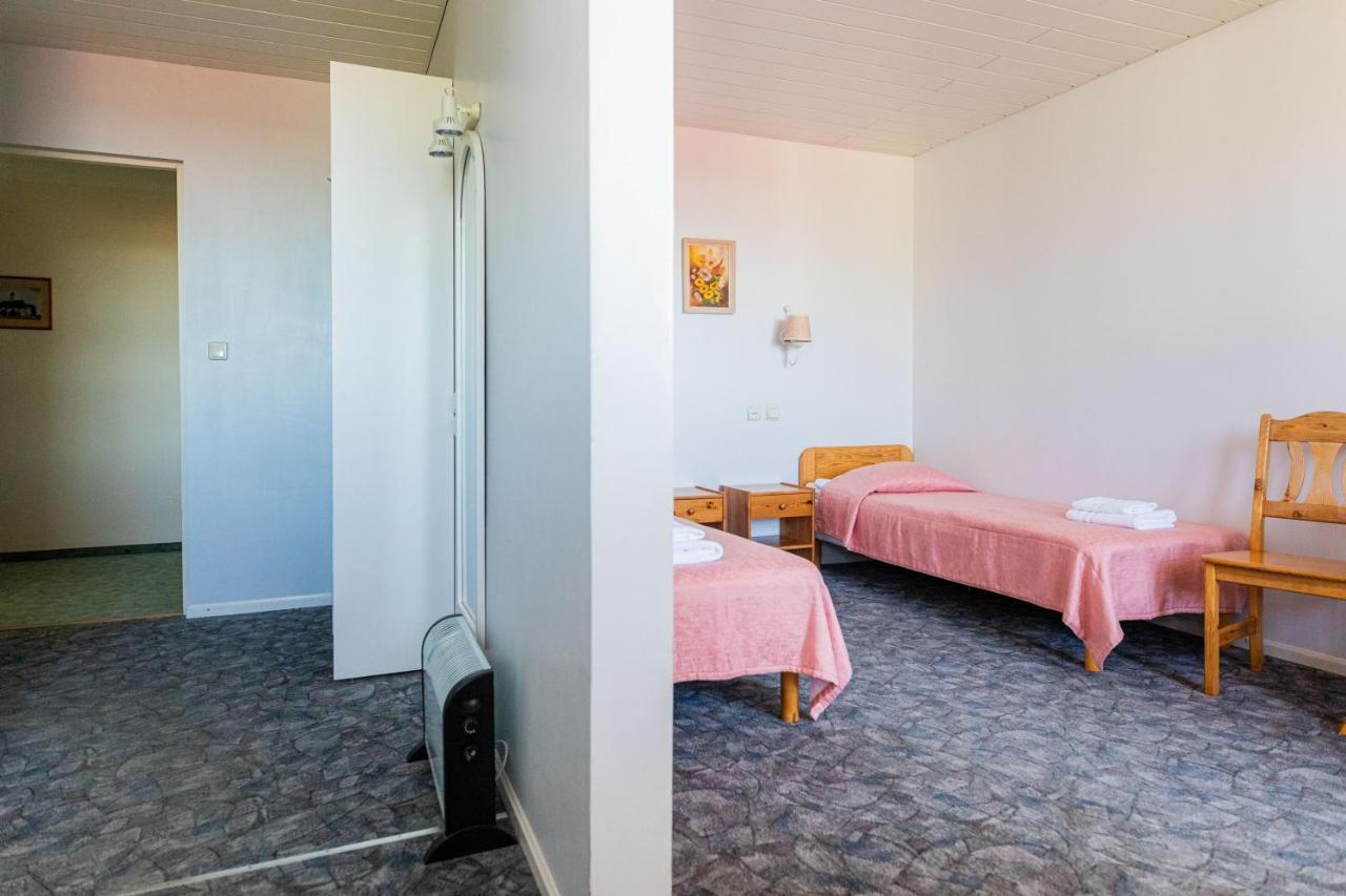 Staadioni Hotel Курессааре Экстерьер фото